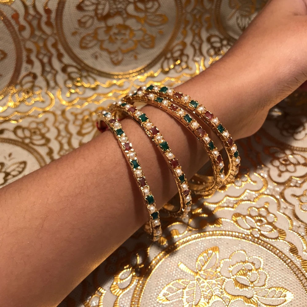 Indian Bangles - Picture 6 of 8